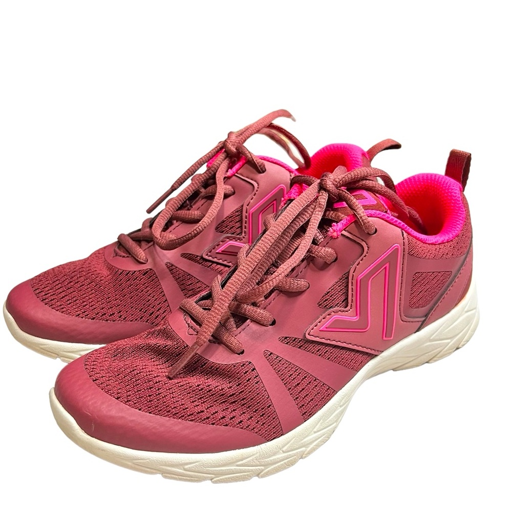 Vionic Shoes Womens size 6 Miles‎ Running Sneakers Burgundy Low Top Round Toe